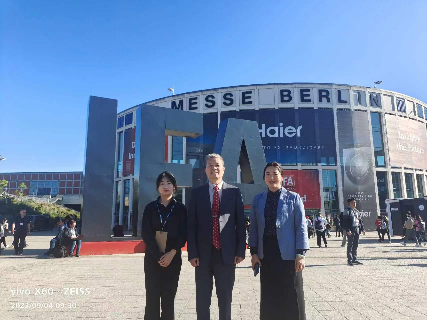 9月4号 IFAベルリン (3)